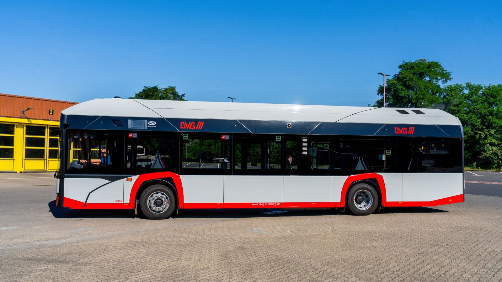 Wasserstoffbus der DVG auf dem Betriebshof Unkelstein in Duisburg