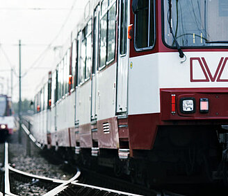 Foto einer DVG-Stadtbahn